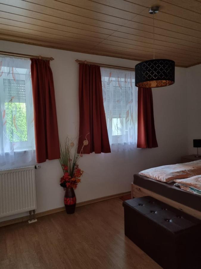 Huber'S Ferienwohnung Hengersberg Exteriör bild