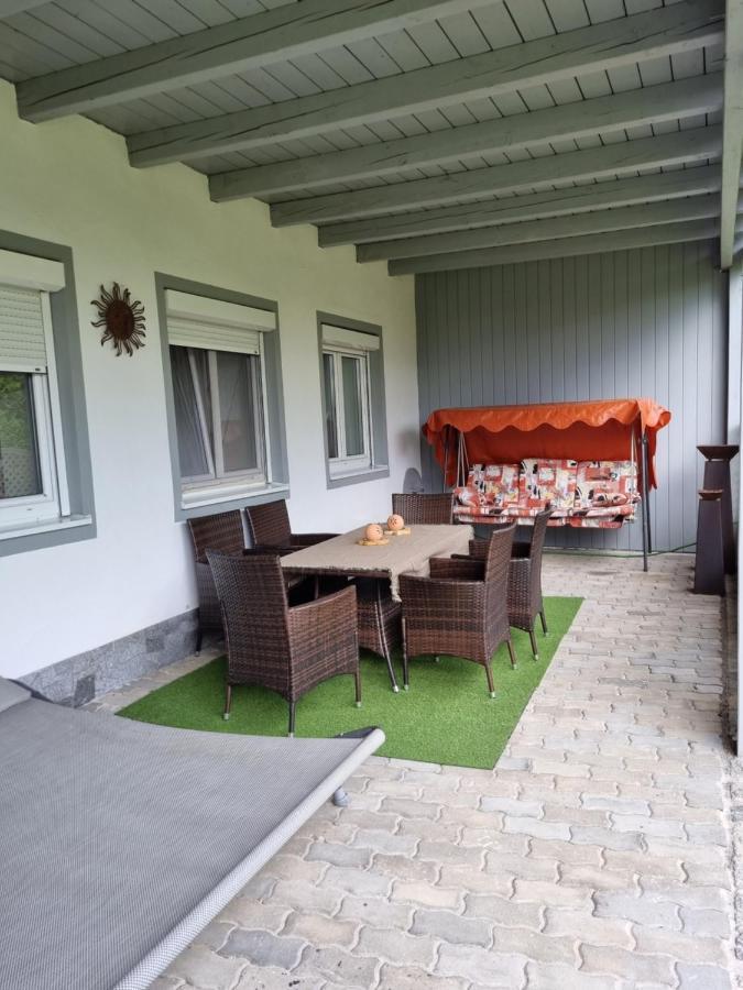 Huber'S Ferienwohnung Hengersberg Exteriör bild