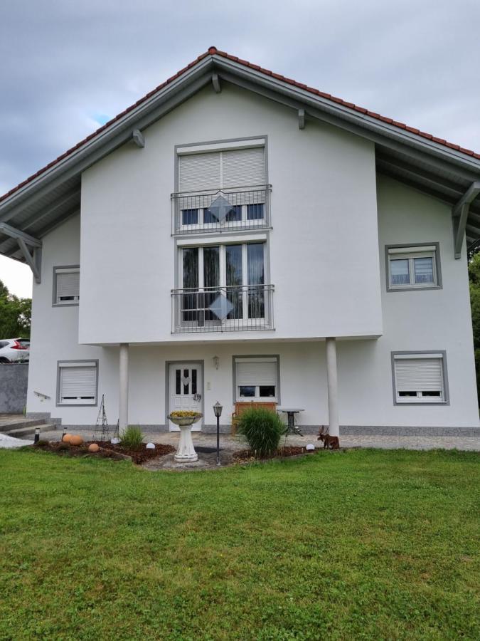Huber'S Ferienwohnung Hengersberg Exteriör bild